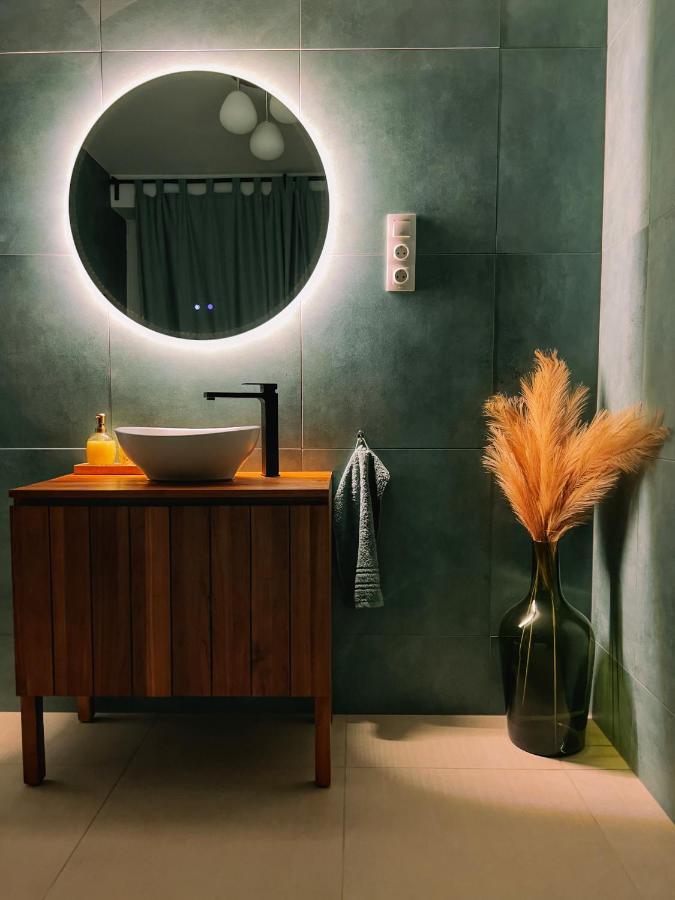 Bambusz Apartman Balatonfuzfo Ngoại thất bức ảnh